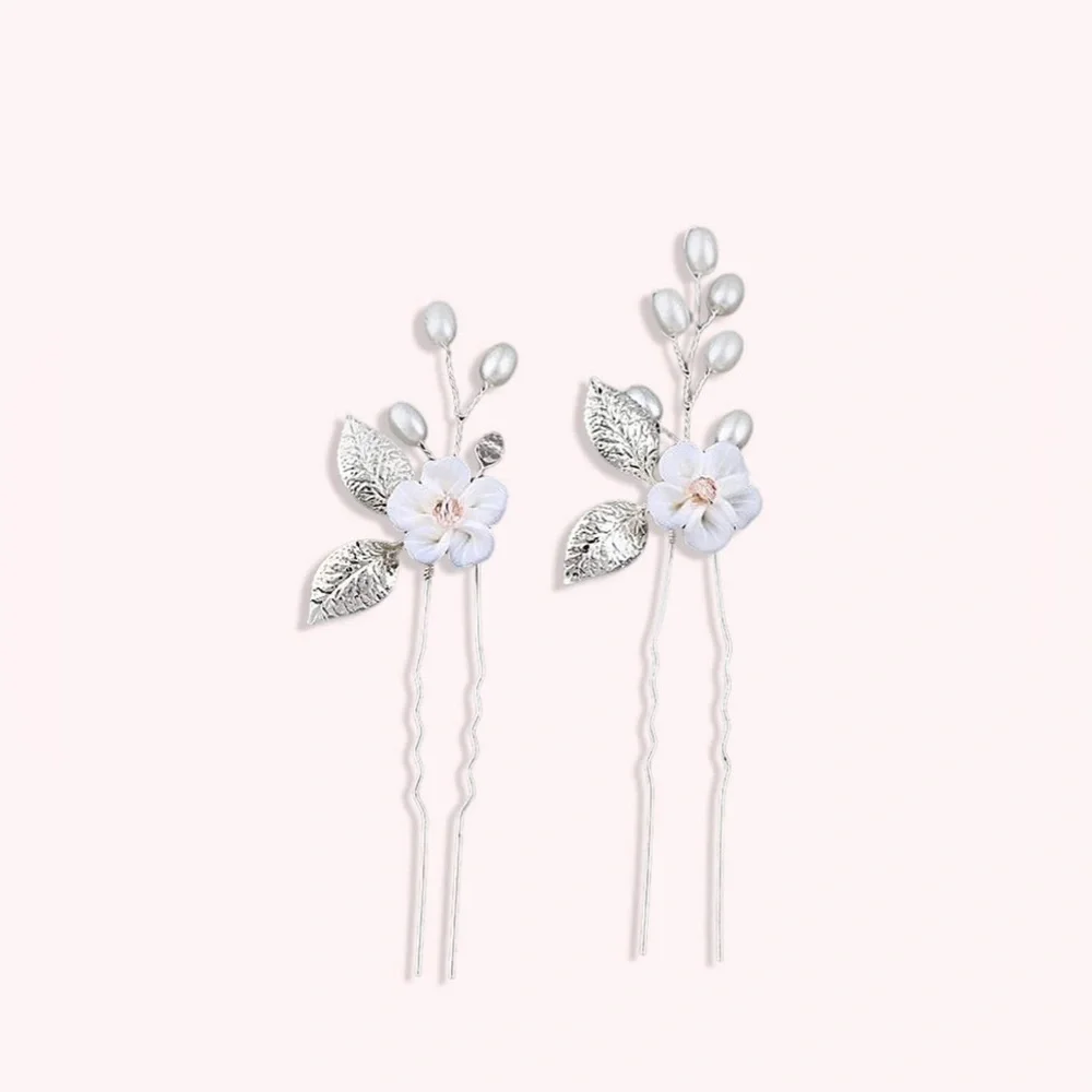 NWT Winter Flower Pearl Pins Hair Accessory set - Picture 2 of 5